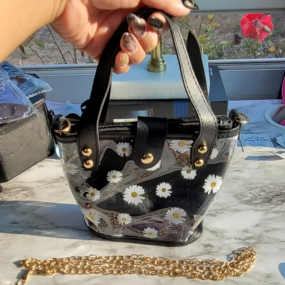 Cute Daisy Purse